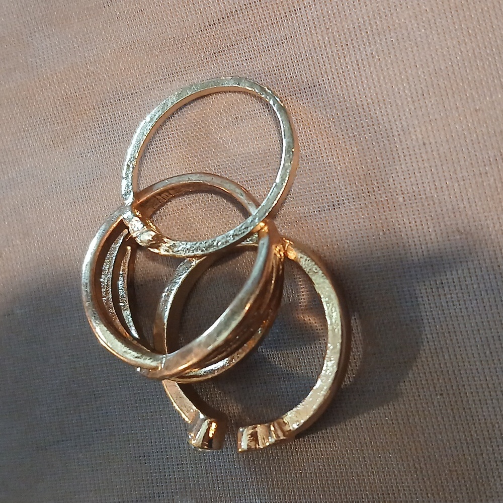 No Boundaries Gold Stackable Rings Set - Picture 2 of 2